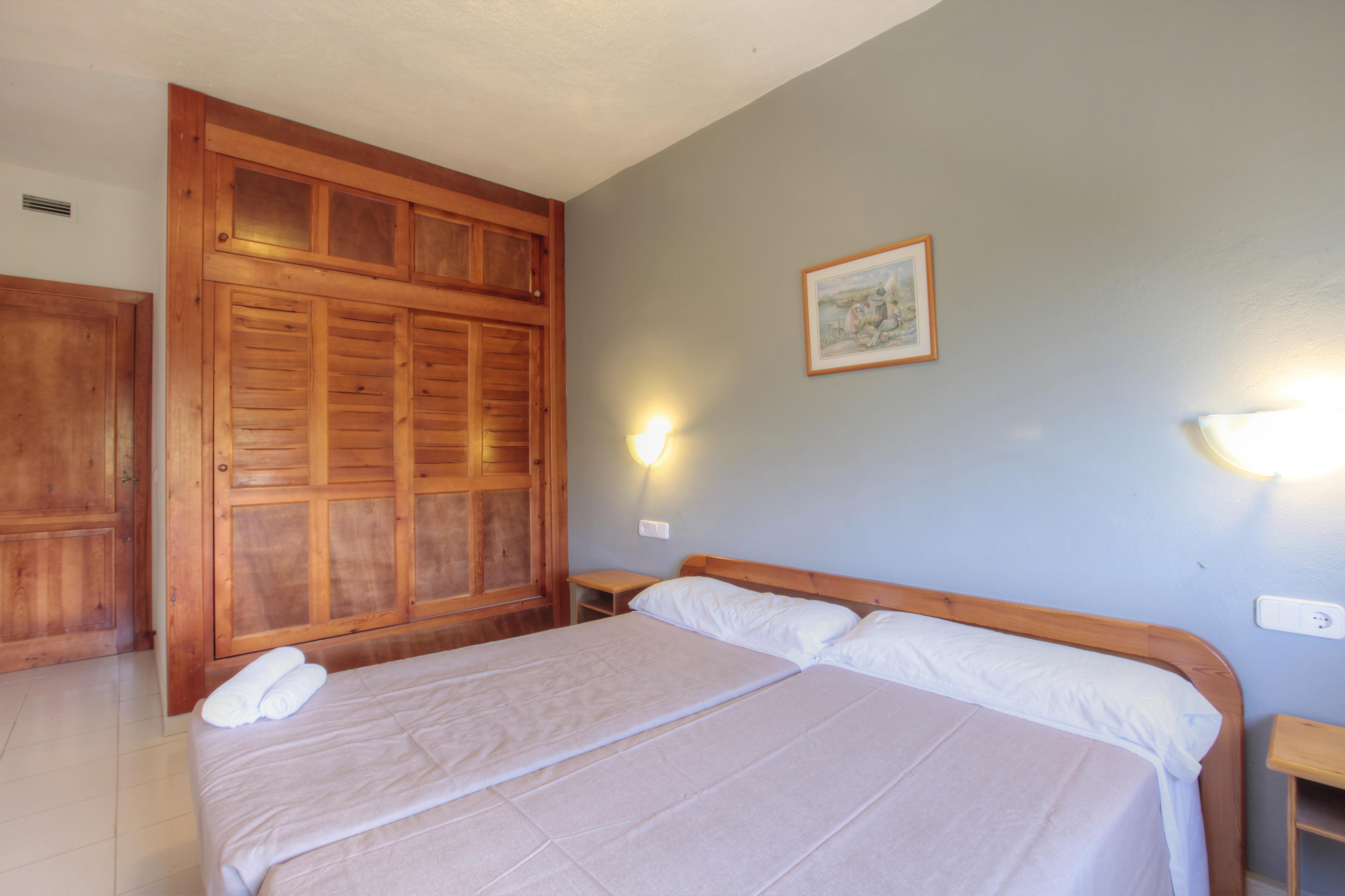 Fergus Club Carema Splash Playas De Fornells Ruang foto