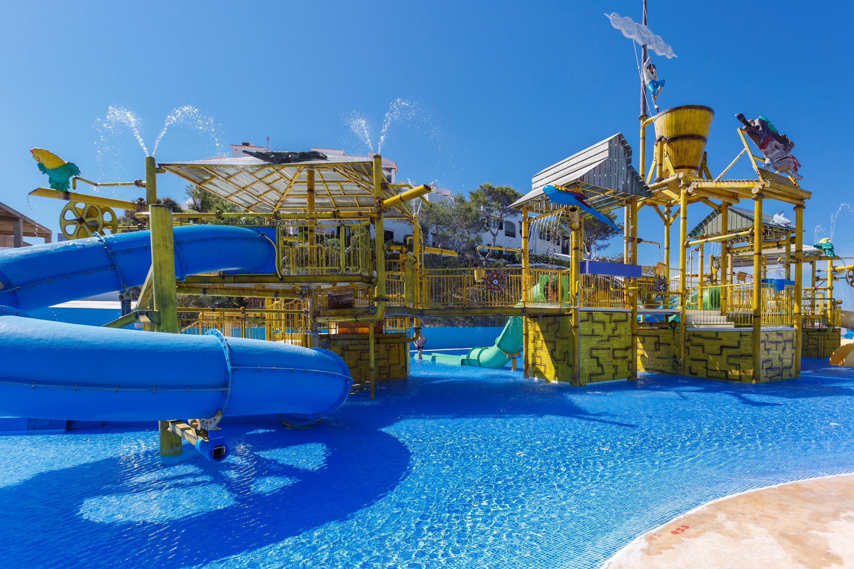 Fergus Club Carema Splash Playas De Fornells Fasilitas foto
