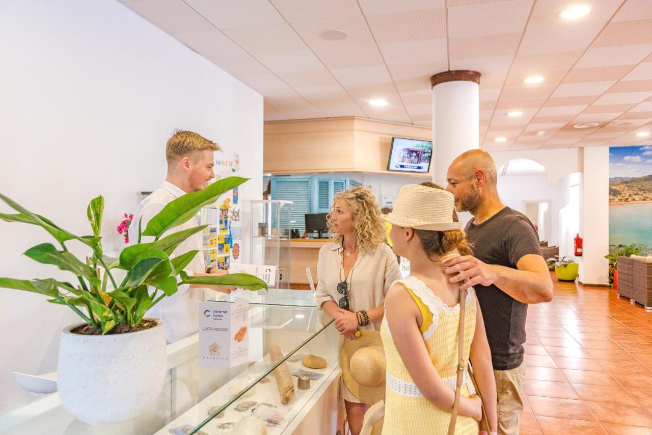 Fergus Club Carema Splash Playas De Fornells Bagian luar foto