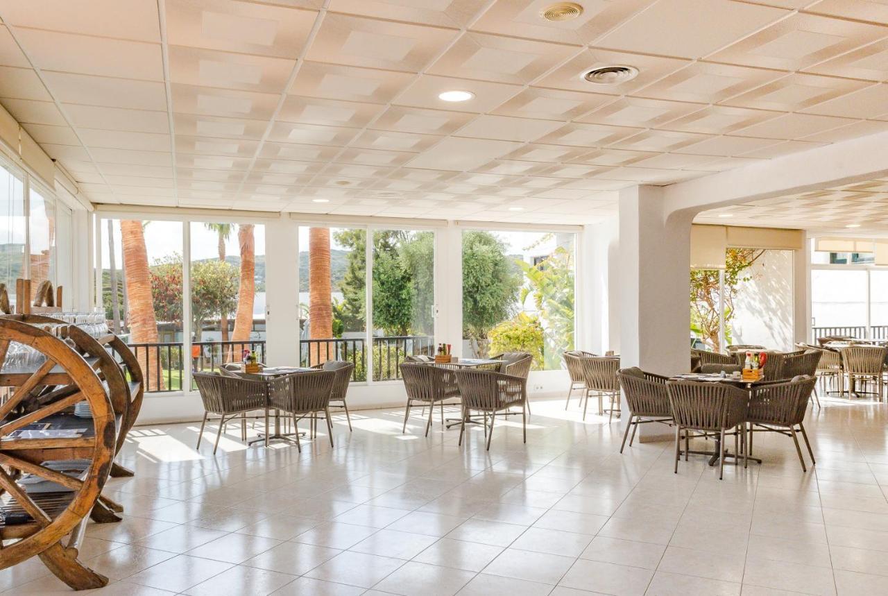 Fergus Club Carema Splash Playas De Fornells Bagian luar foto